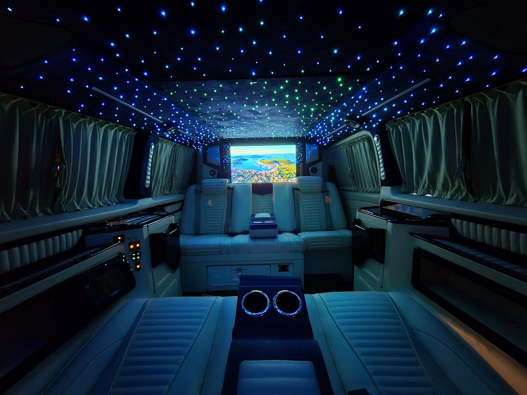 ULTRA VIP